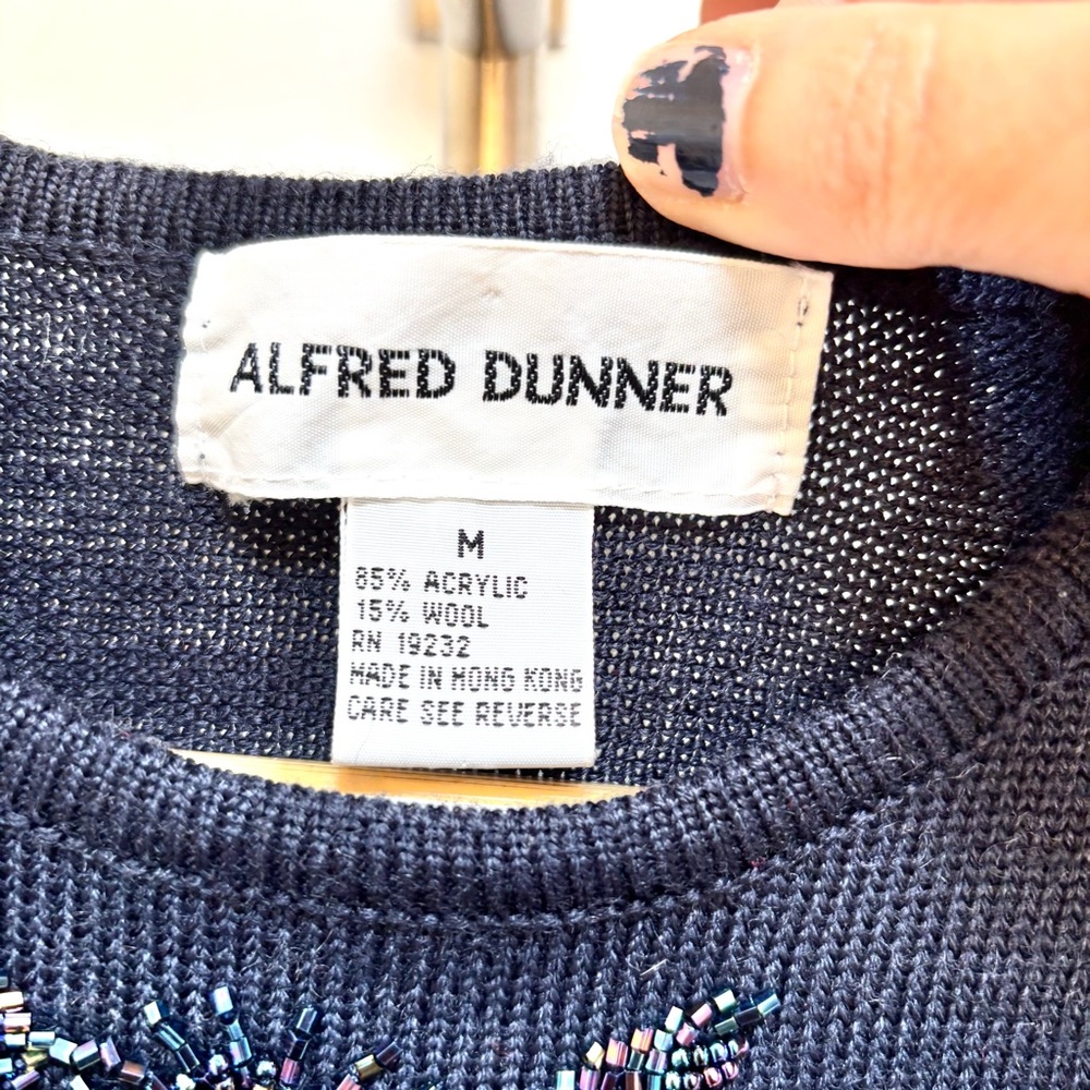 Vintage Alfred Dunner Navy Sleeveless Knit Tank Vest Beaded Floral Wool Size M - Picture 2 of 4